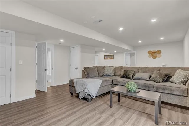 573 S 17th Avenue Brighton, CO 80601