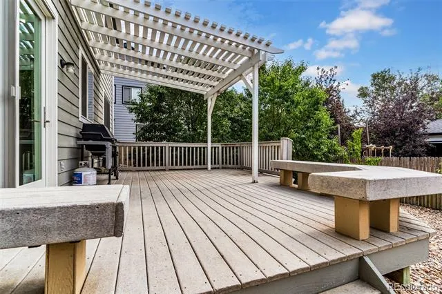 573 S 17th Avenue Brighton, CO 80601