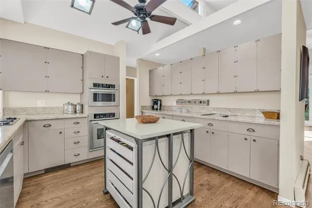 6820 Pike Place Larkspur, CO 80118