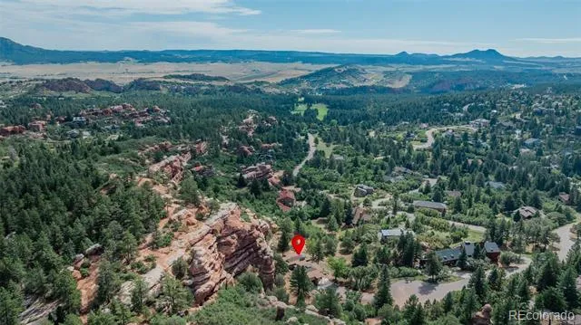 6820 Pike Place Larkspur, CO 80118