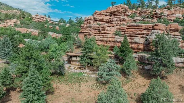 6820 Pike Place Larkspur, CO 80118