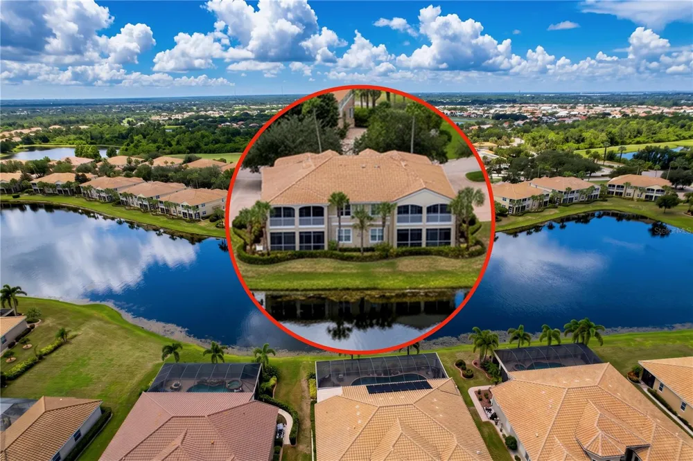 1338 EMERALD DUNES DRIVE #35 Sun City Center, FL 33573