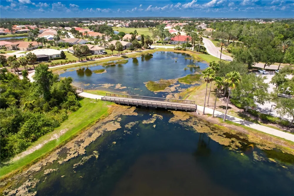 1338 EMERALD DUNES DRIVE #35 Sun City Center, FL 33573