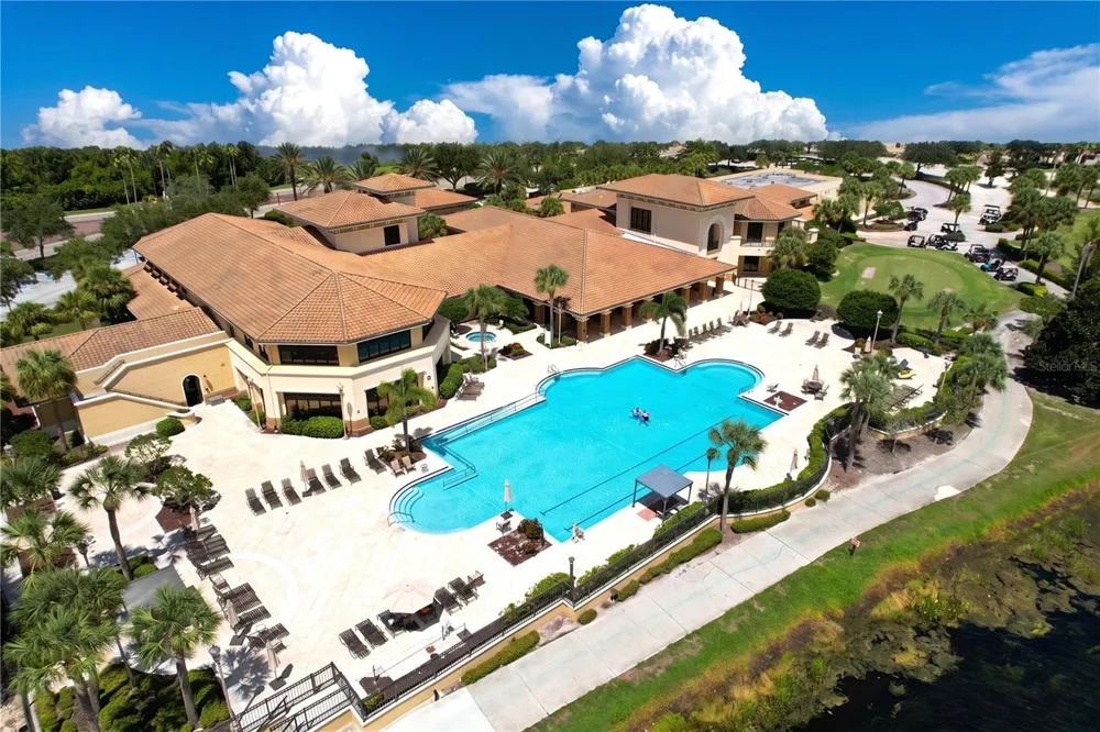 1338 EMERALD DUNES DRIVE #35 Sun City Center, FL 33573