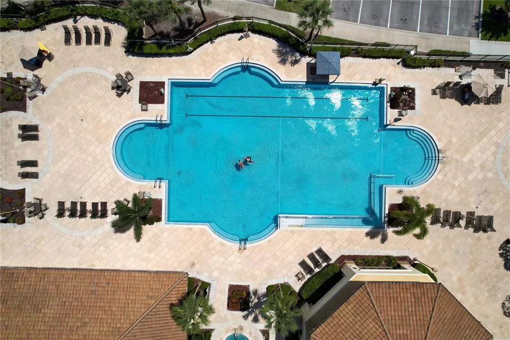 1338 EMERALD DUNES DRIVE #35 Sun City Center, FL 33573