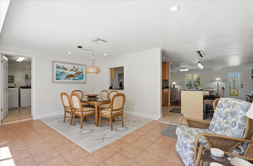 1129 RIVIERA STREET Venice, FL 34285