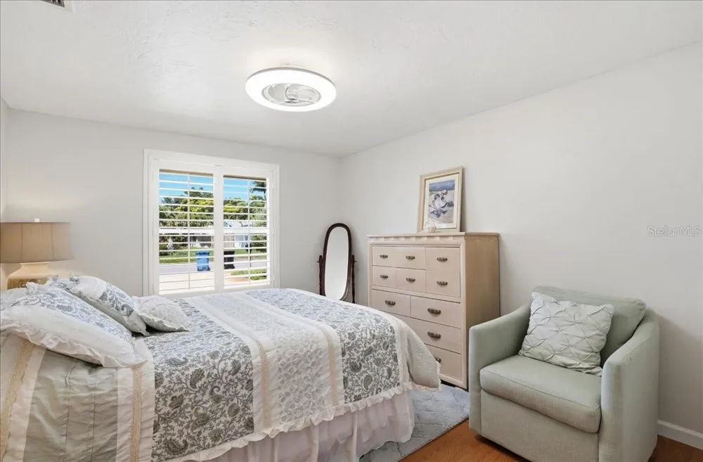 1129 RIVIERA STREET Venice, FL 34285