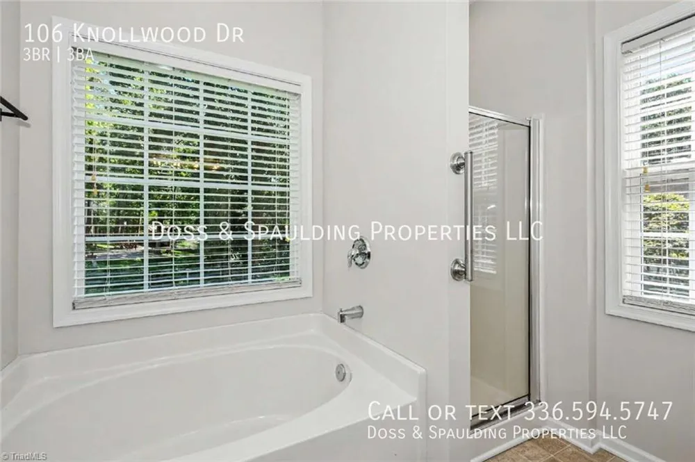 106 Knollwood Drive Jamestown, NC 27282