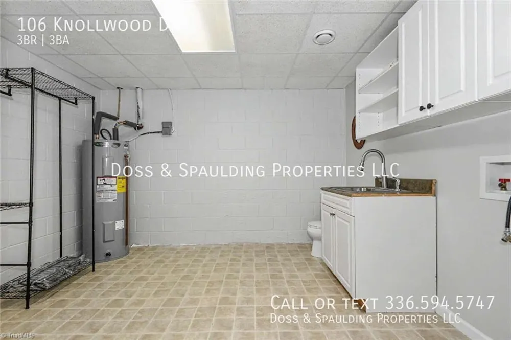 106 Knollwood Drive Jamestown, NC 27282