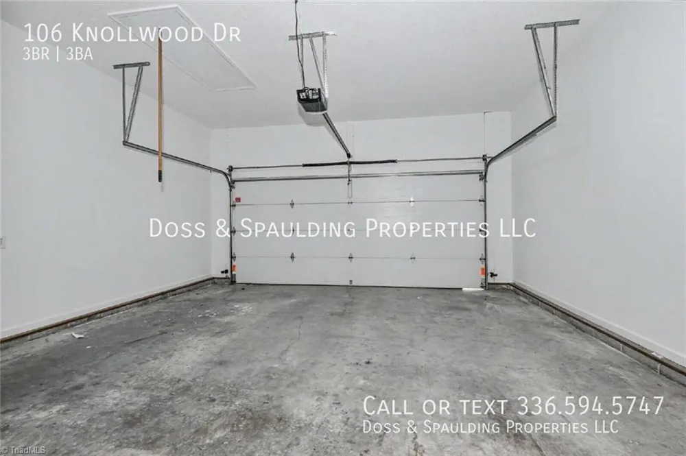 106 Knollwood Drive Jamestown, NC 27282