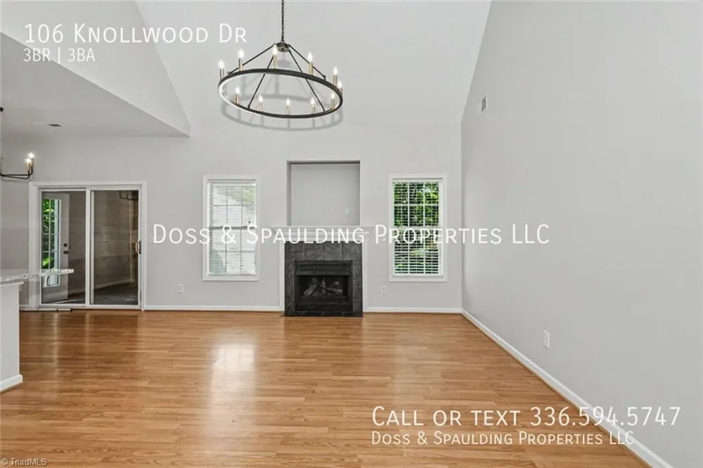 106 Knollwood Drive Jamestown, NC 27282
