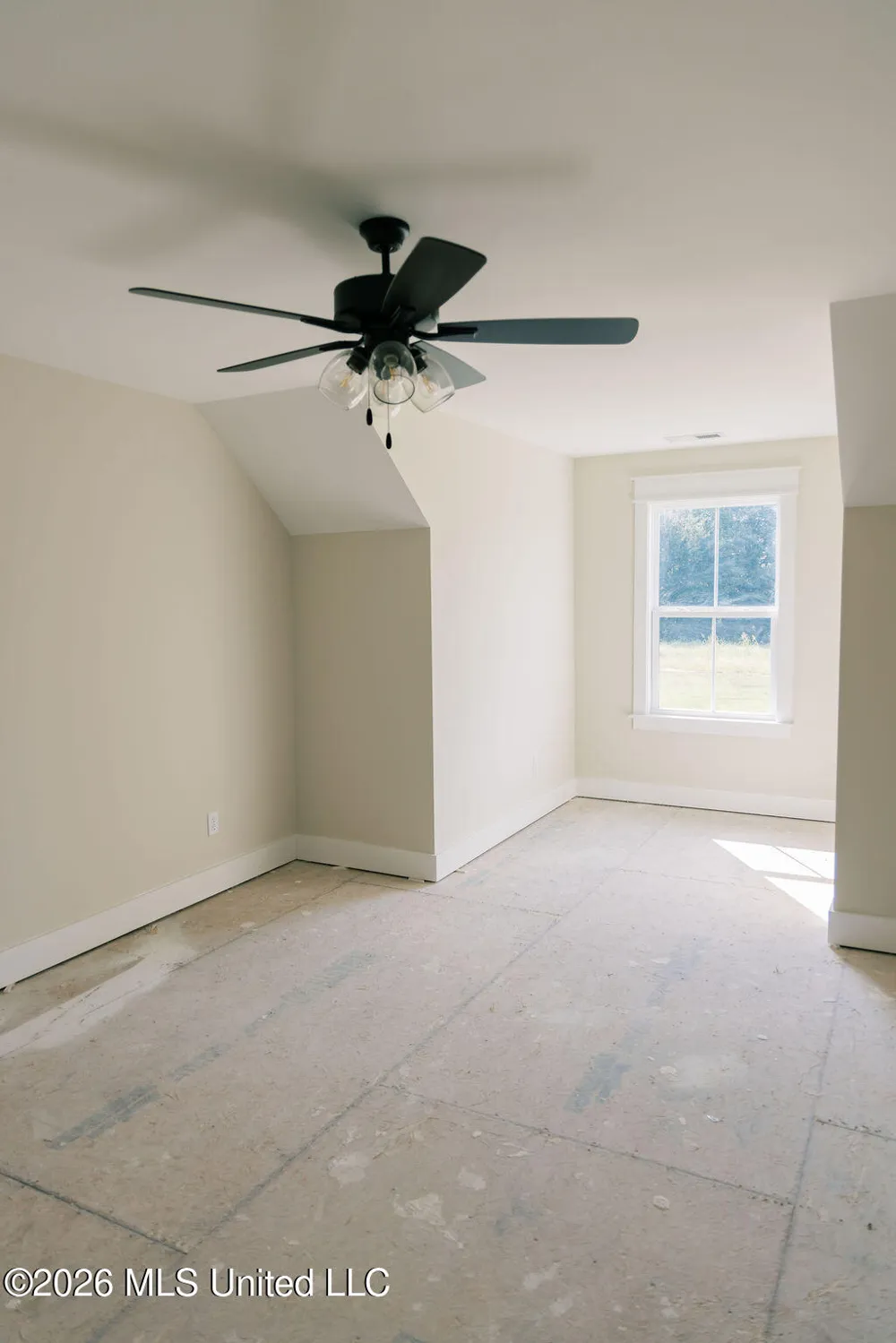 5163 Old Barn Cove Coldwater, MS 38618