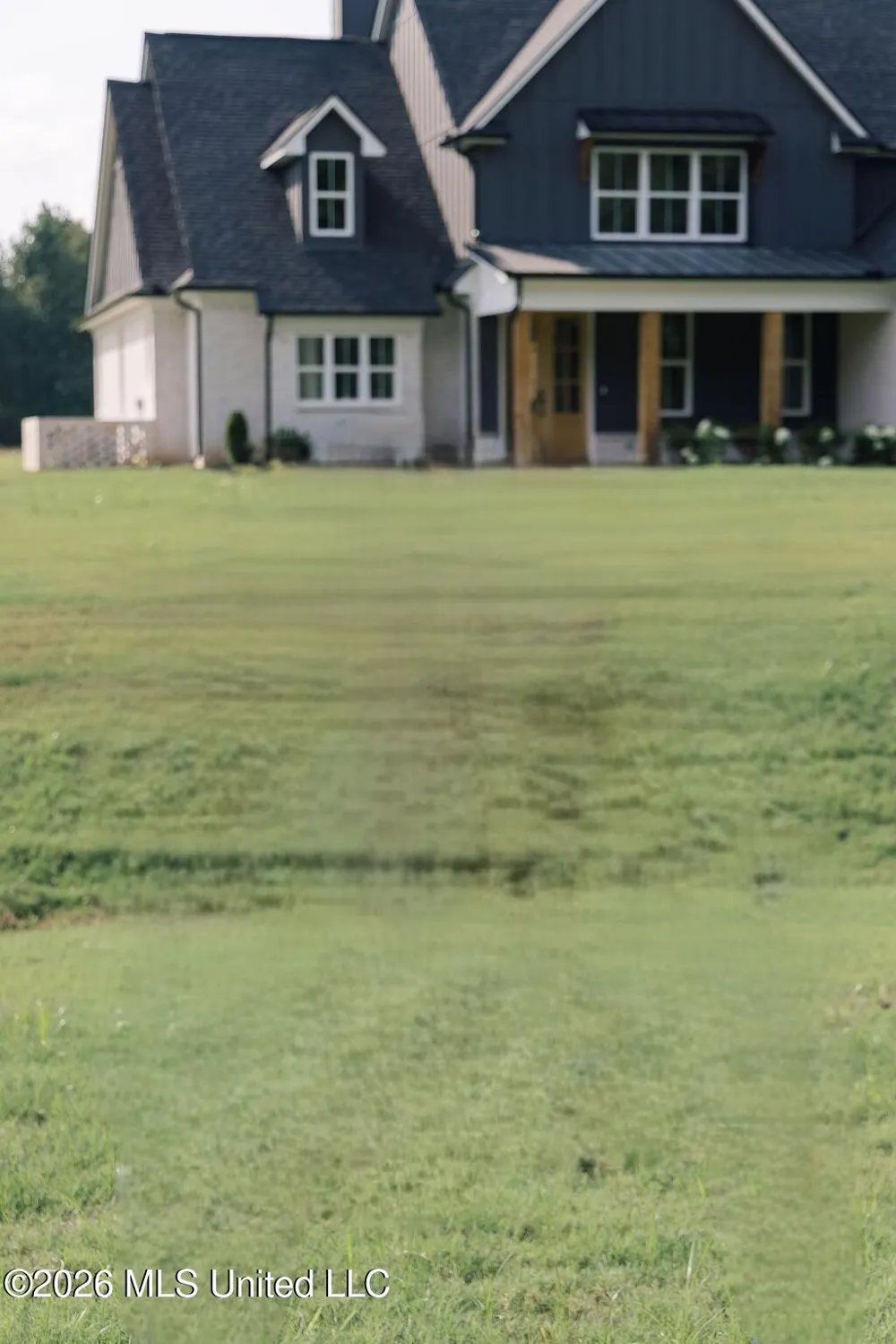 5163 Old Barn Cove Coldwater, MS 38618