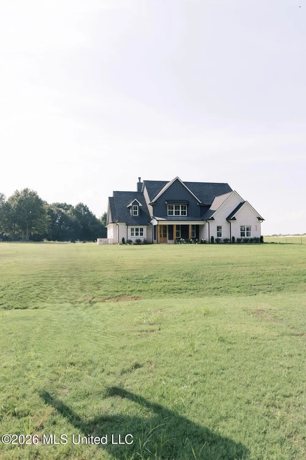 5163 Old Barn Cove Coldwater, MS 38618