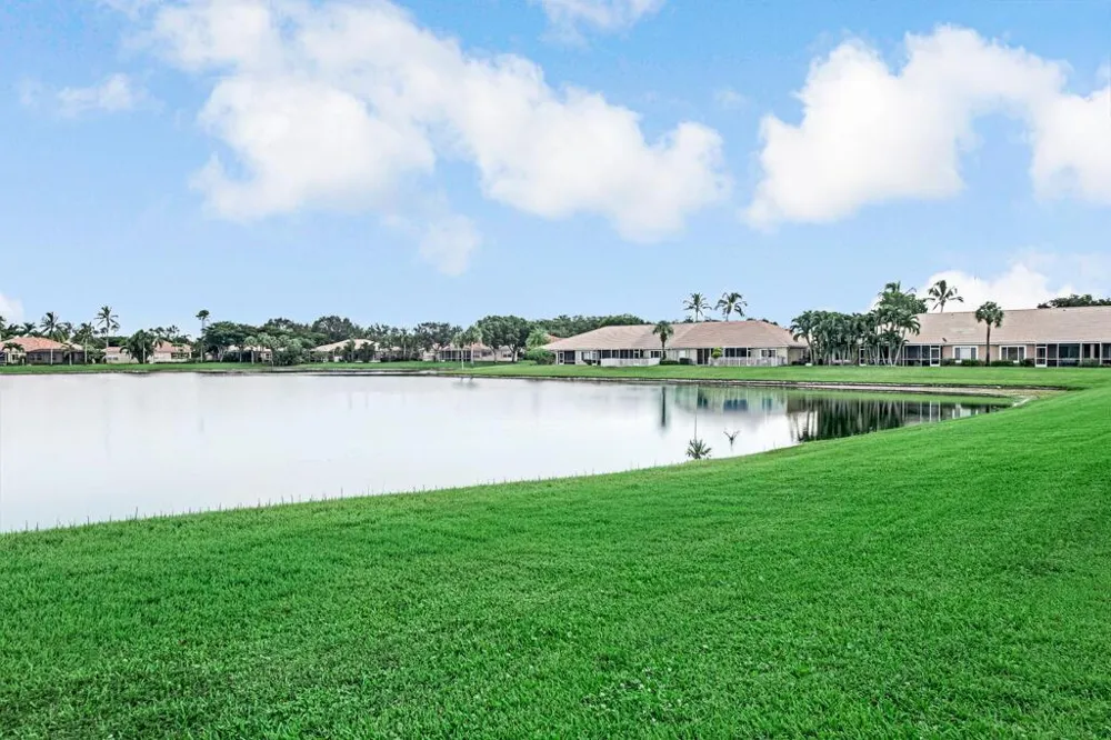 8429 LONG BAY West Palm Beach, FL 33411