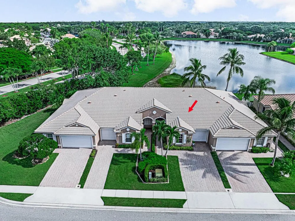 8429 LONG BAY West Palm Beach, FL 33411