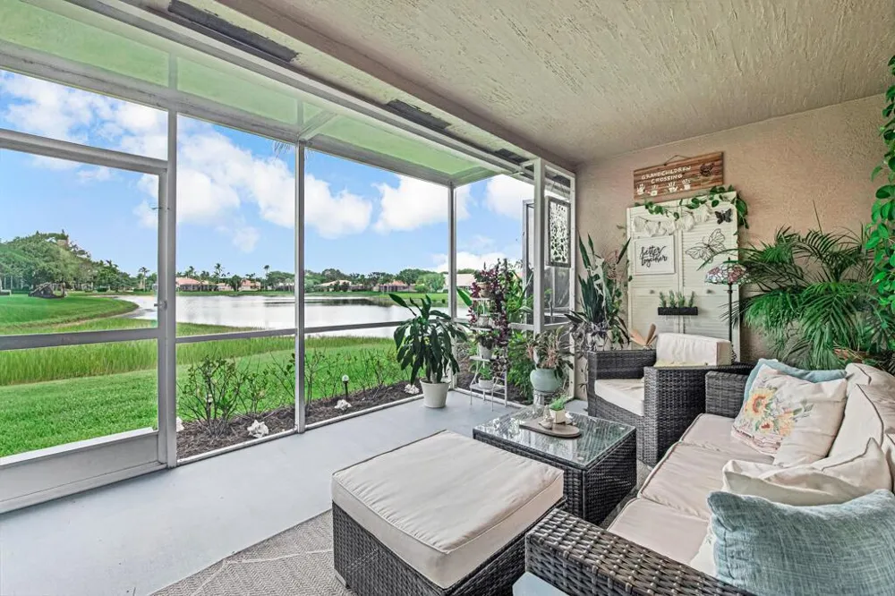 8429 LONG BAY West Palm Beach, FL 33411