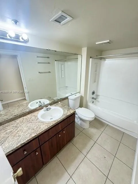 8335 Coral Lake Mnr #8335 Coral Springs, FL 33065