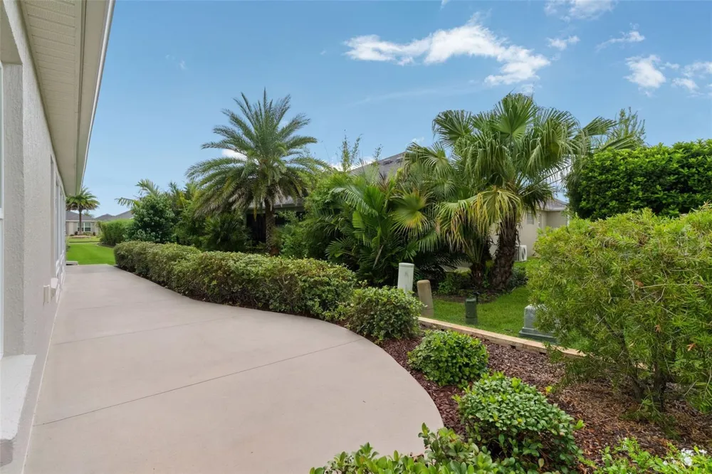 4236 YARDHAM TERRACE The Villages, FL 32163
