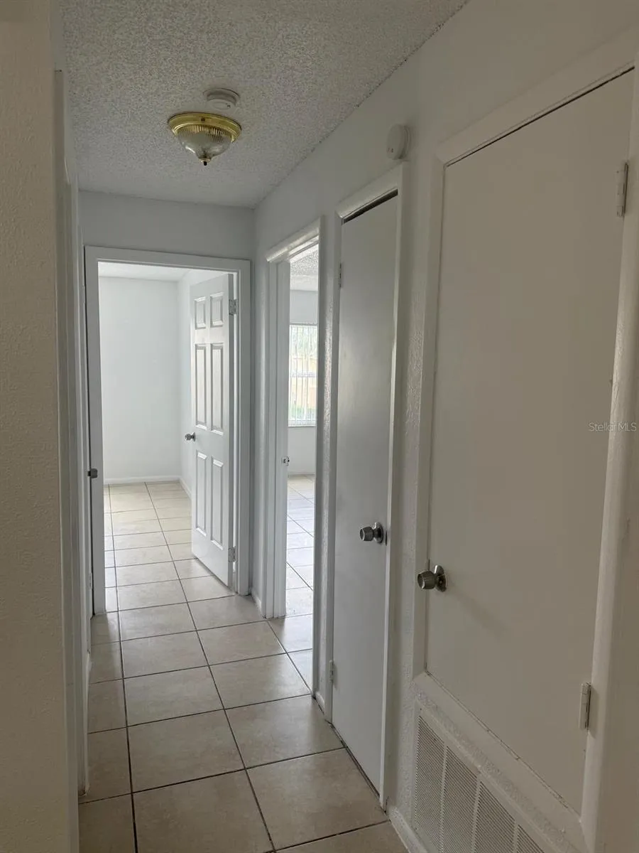 2401 BARLEY CLUB #2 Orlando, FL 32837