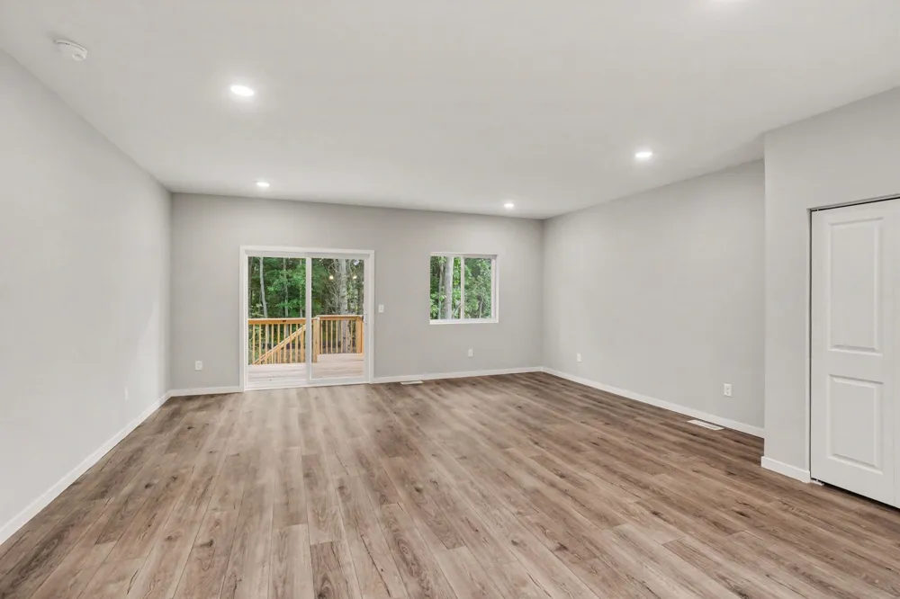 2098 Kristin Court Muskegon, MI 49442
