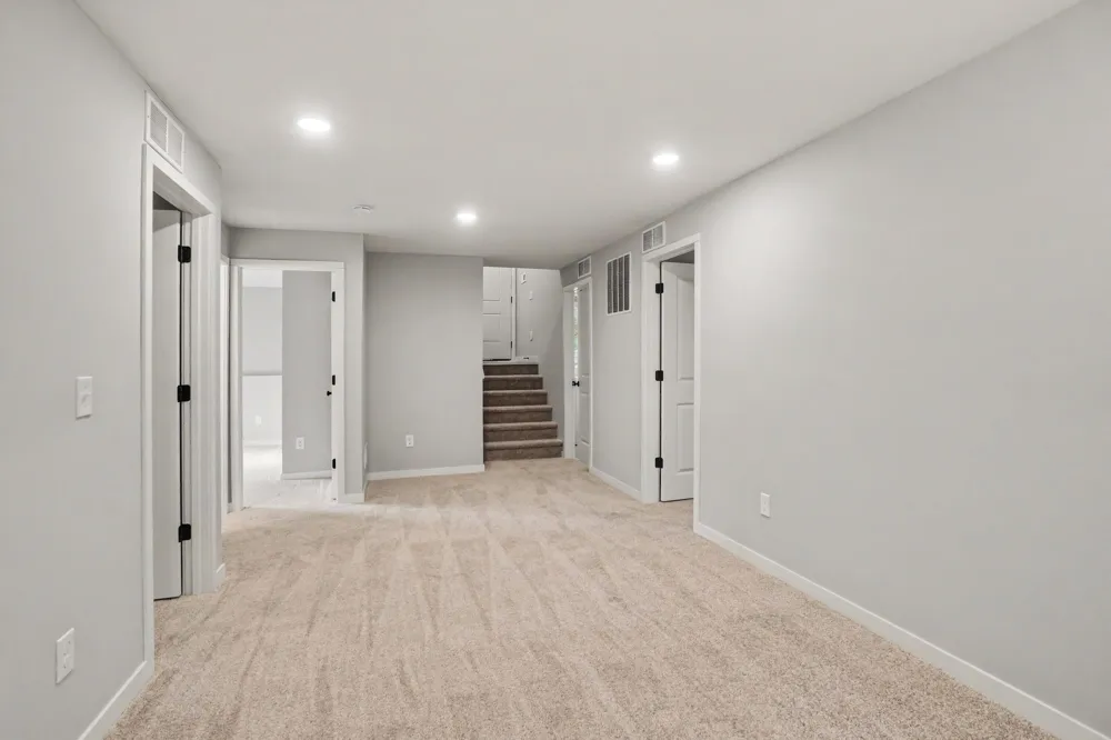 2098 Kristin Court Muskegon, MI 49442