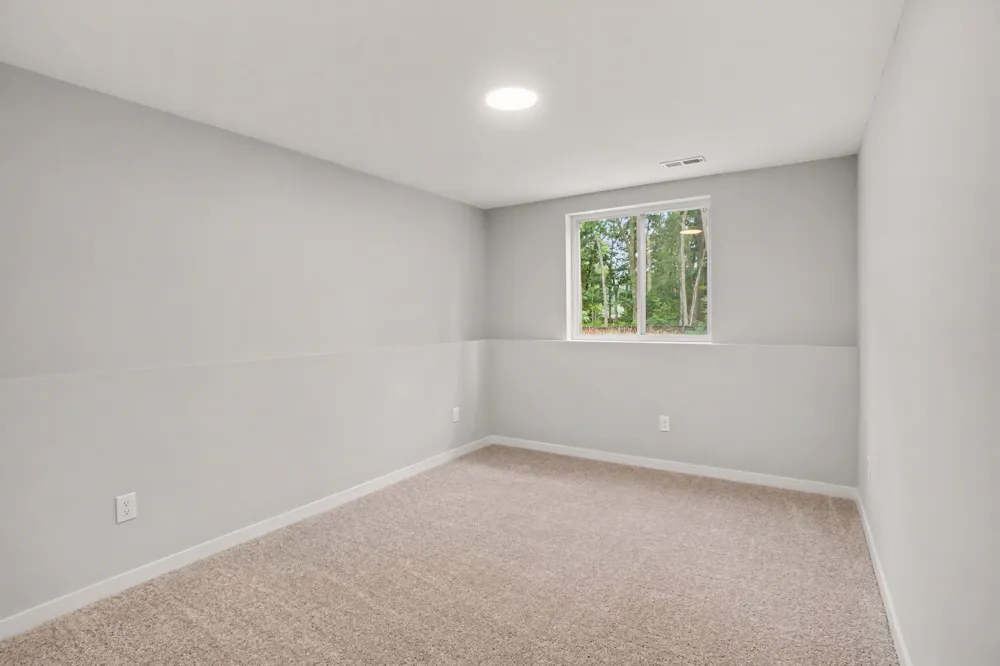 2098 Kristin Court Muskegon, MI 49442