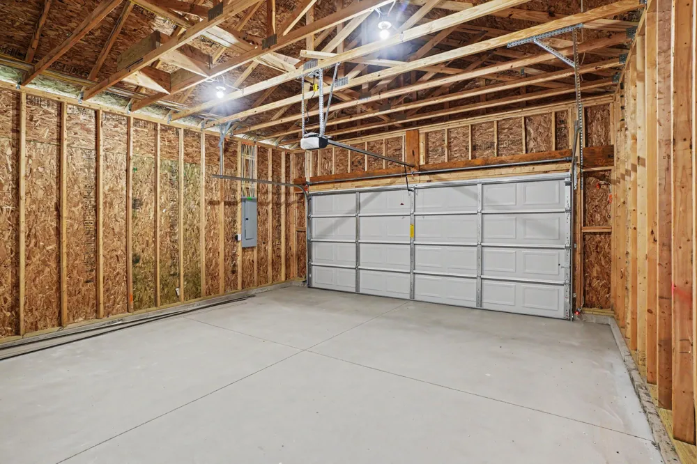2098 Kristin Court Muskegon, MI 49442