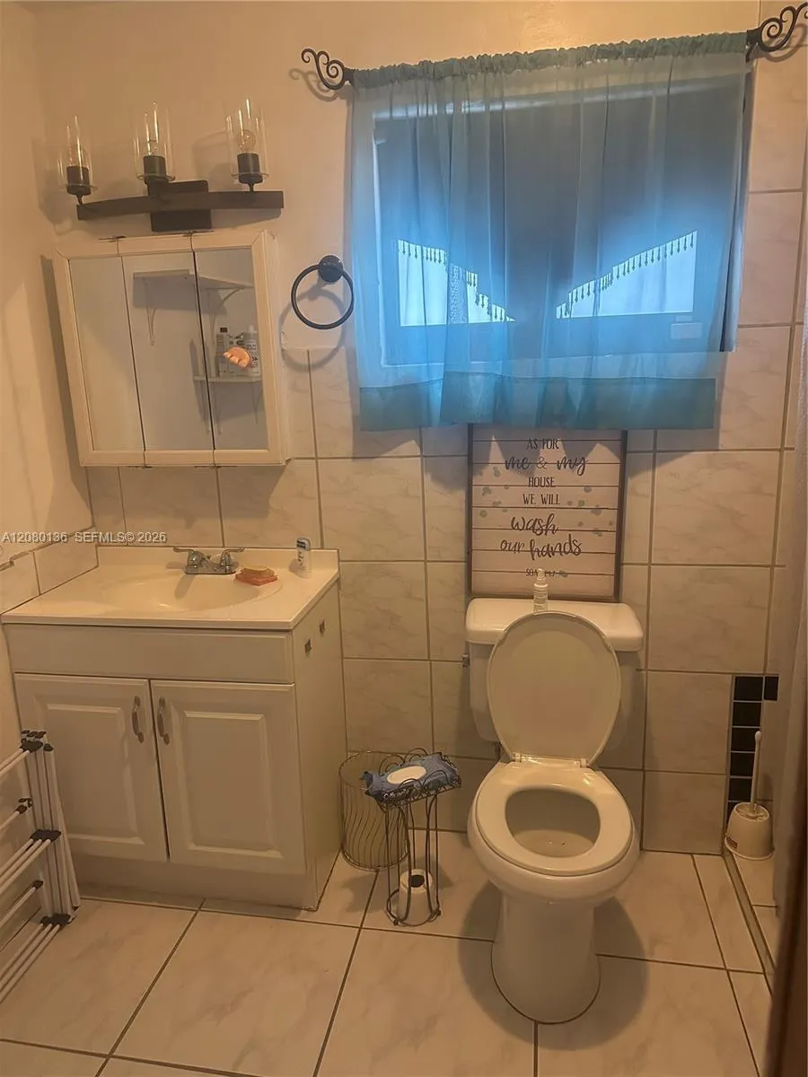 2901 NW 209th Ter Miami Gardens, FL 33056