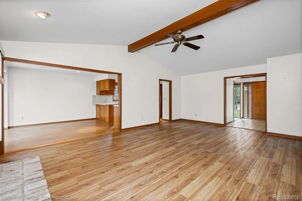 46536 Fox Run Drive Macomb Township, MI 48044
