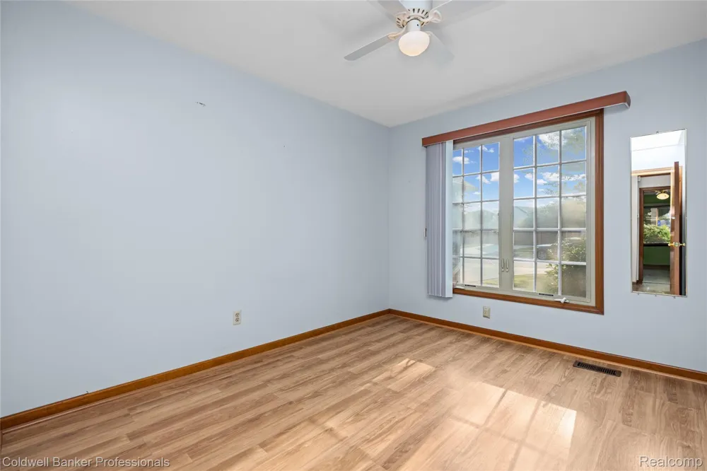 46536 Fox Run Drive Macomb Township, MI 48044
