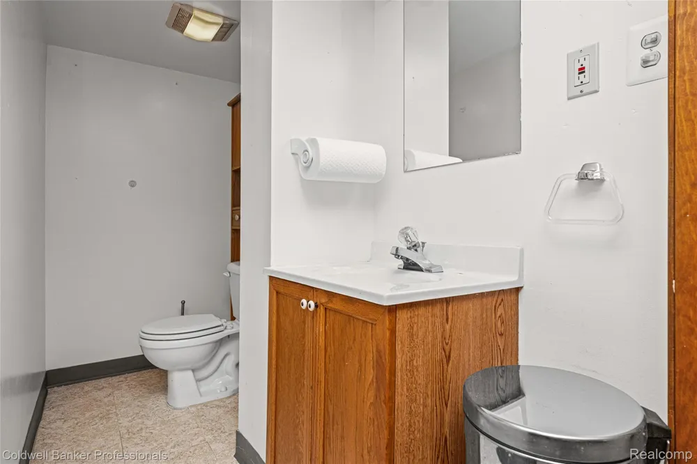 46536 Fox Run Drive Macomb Township, MI 48044