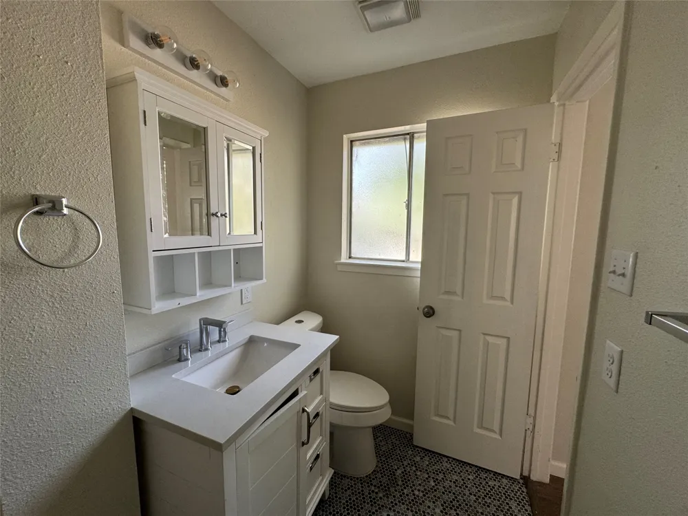 9501 Quail Court #A Austin, TX 78758