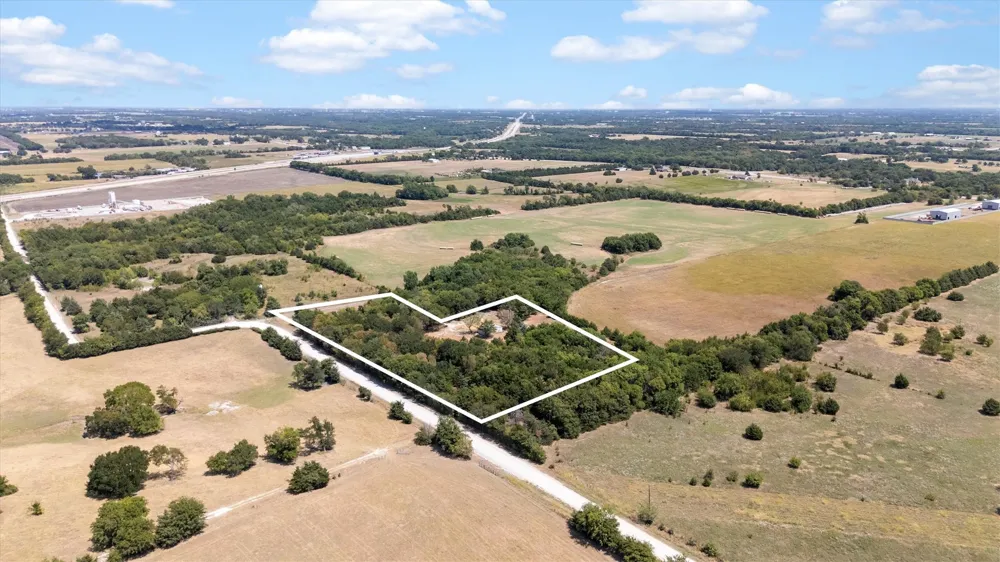 9999 County Road 936 Anna, TX 75409