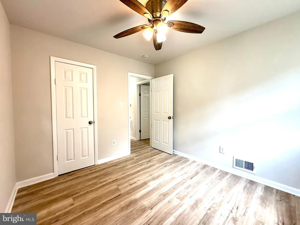 1212 ELFIN AVENUE Capitol Heights, MD 20743