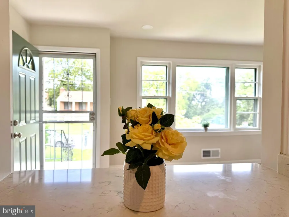 1212 ELFIN AVENUE Capitol Heights, MD 20743