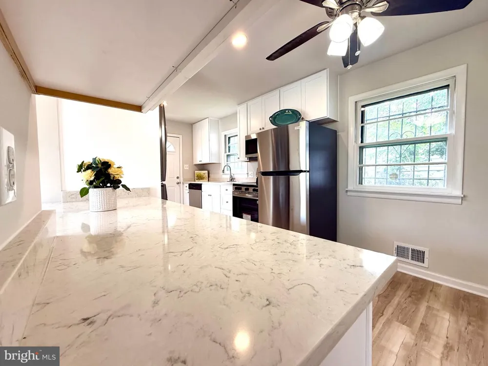 1212 ELFIN AVENUE Capitol Heights, MD 20743