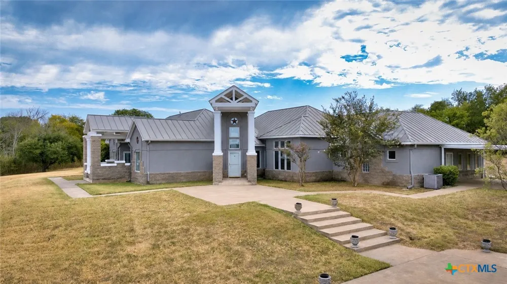 2524 S Robinson Drive Robinson, TX 76706