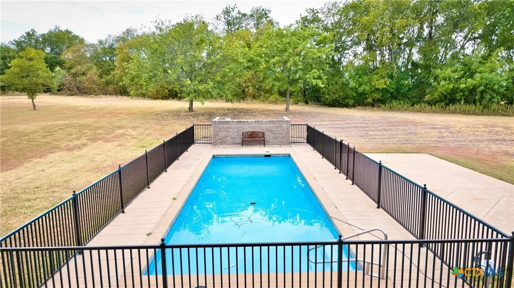 2524 S Robinson Drive Robinson, TX 76706