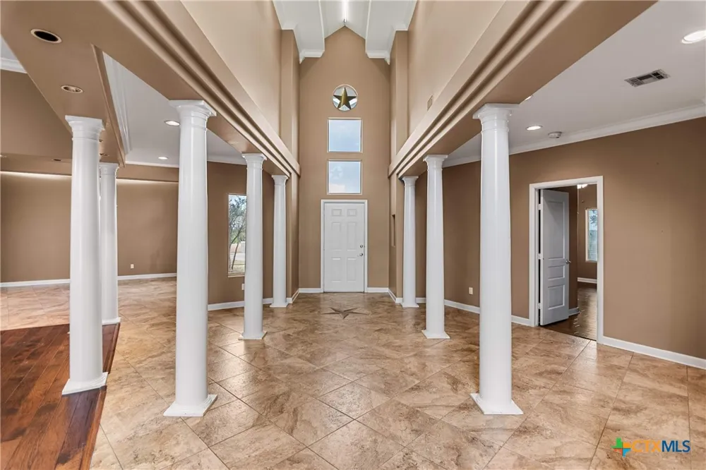 2524 S Robinson Drive Robinson, TX 76706