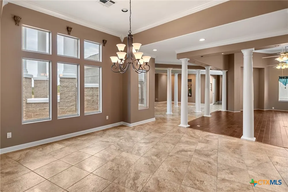 2524 S Robinson Drive Robinson, TX 76706