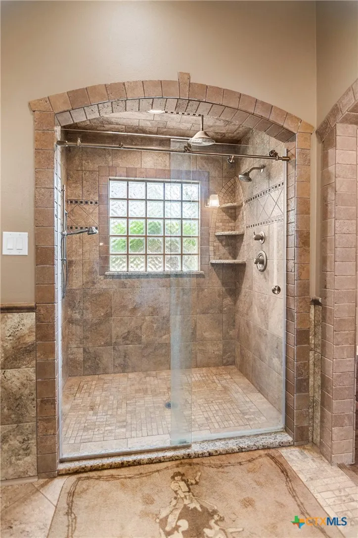 2524 S Robinson Drive Robinson, TX 76706