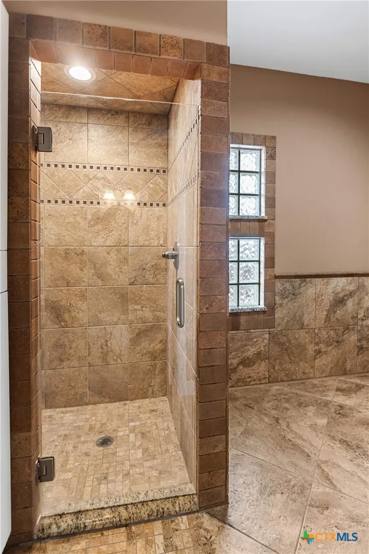 2524 S Robinson Drive Robinson, TX 76706