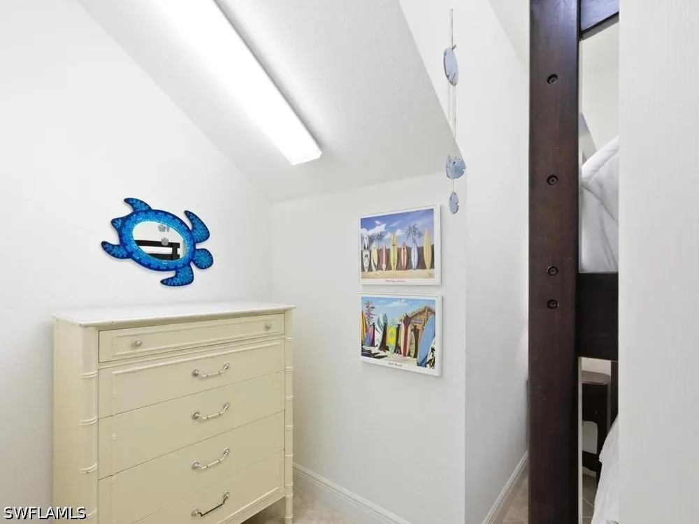 Hawthorne Drive #102 Naples, FL 34113