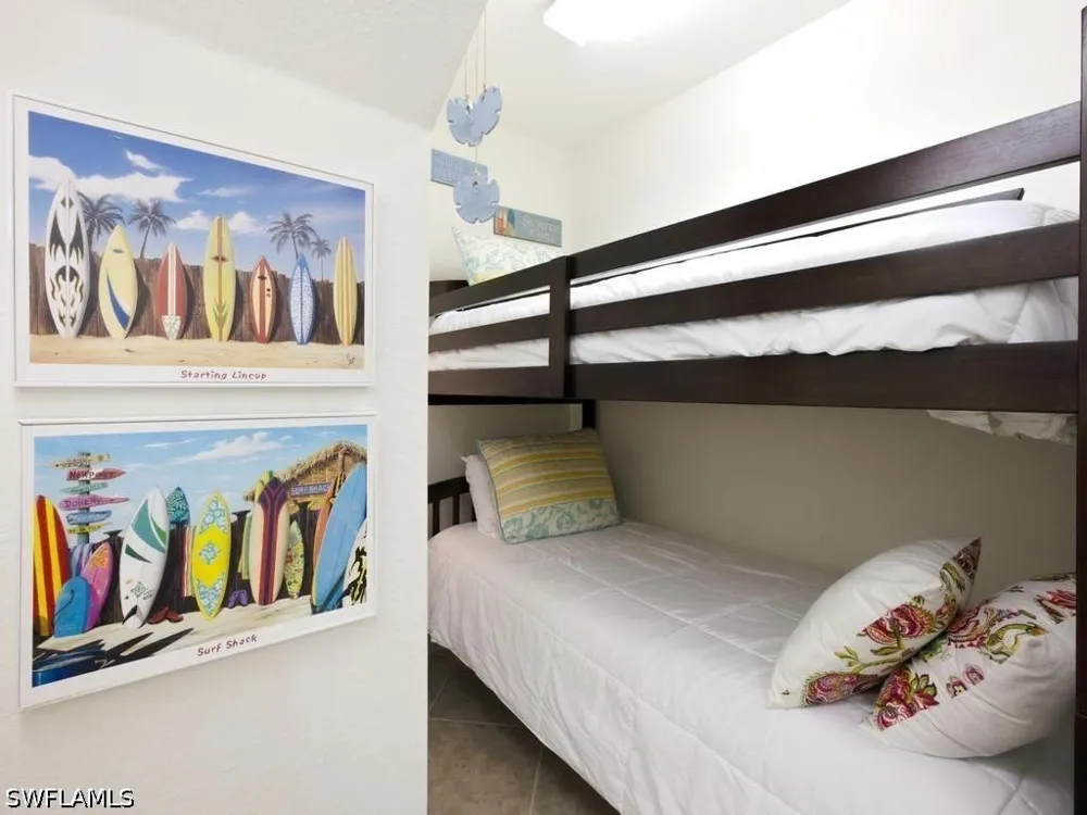 Hawthorne Drive #102 Naples, FL 34113