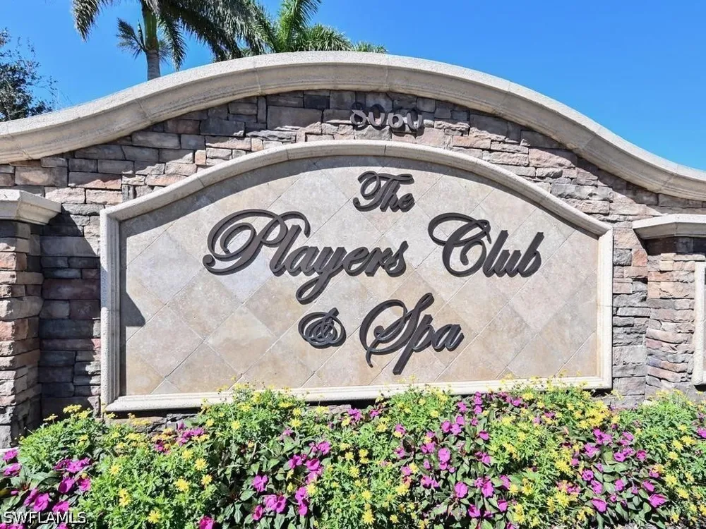 Hawthorne Drive #102 Naples, FL 34113