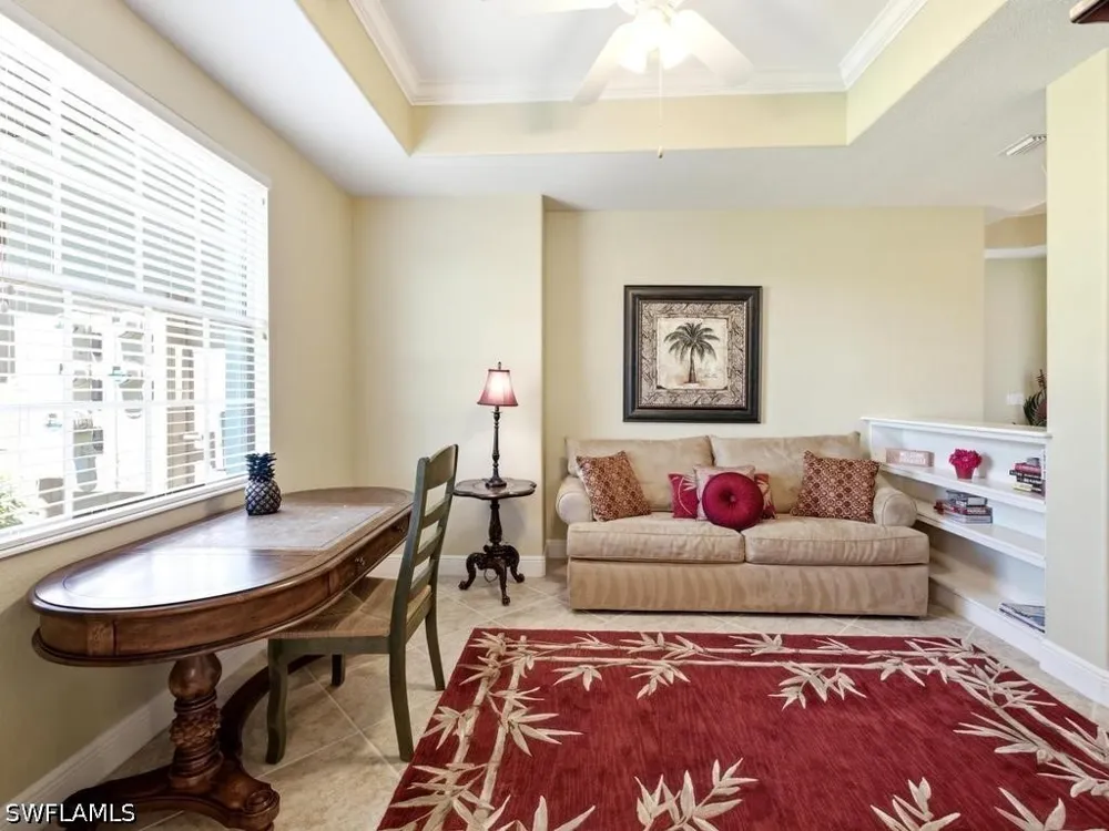 Hawthorne Drive #102 Naples, FL 34113