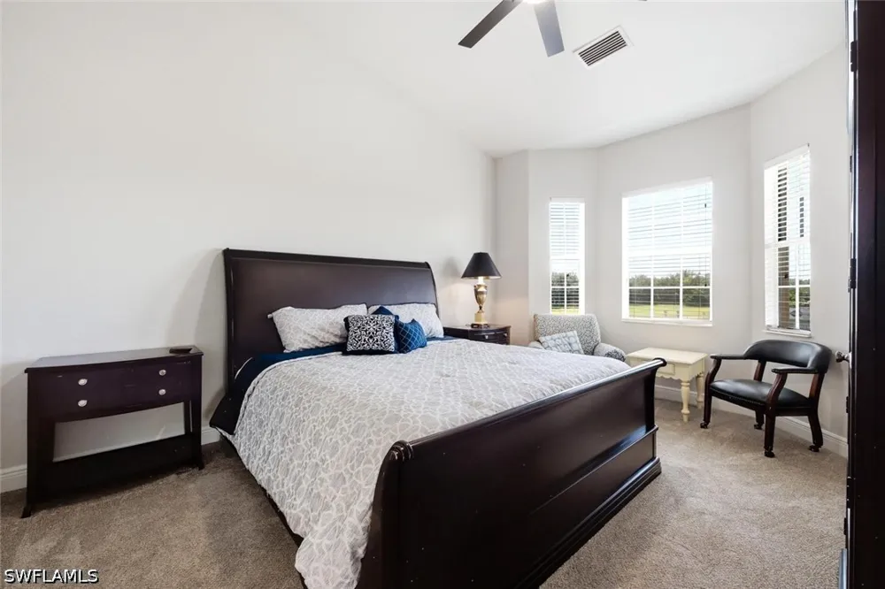 Hawthorne Drive #104 Naples, FL 34113
