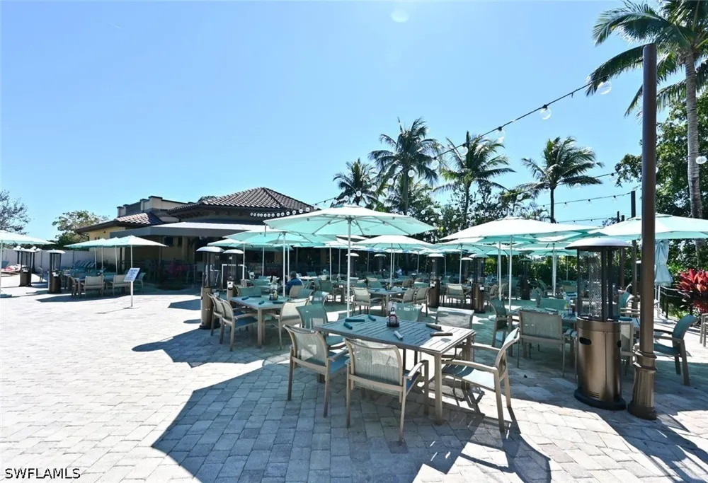 Hawthorne Drive #104 Naples, FL 34113