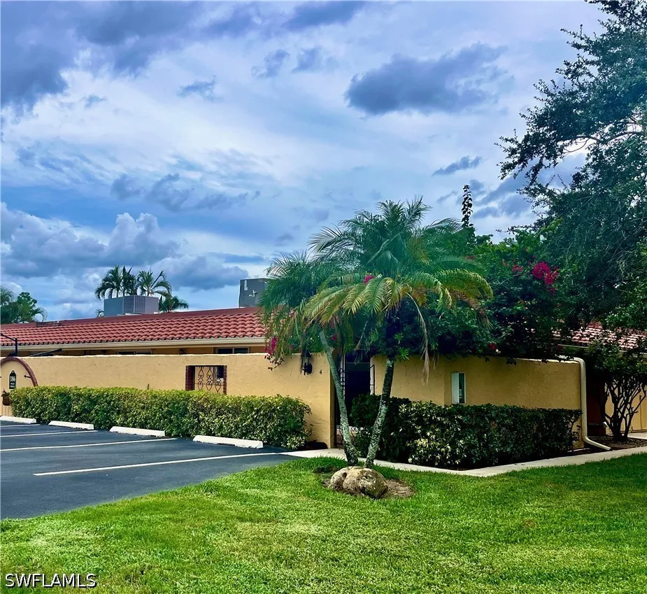 Harrison Road #H4 Naples, FL 34112